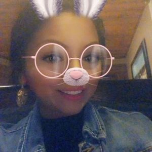 Meet your Posher, Kimberly